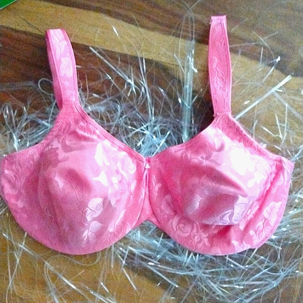 Wacoal🩷Susan G Komen Bra